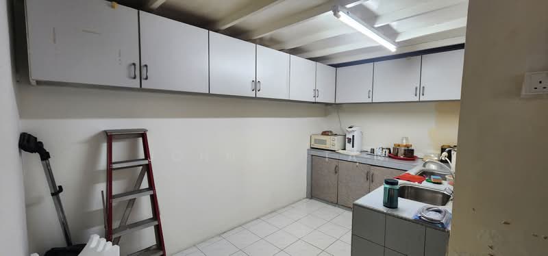 Pejabat untuk Dijual di Taman Petaling Utama (Petaling Jaya) - Johnny Tan - Kitchen - PropertyGuru.com.my