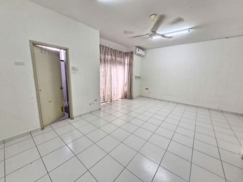 Rumah Teres 2 Tingkat untuk Dijual di Johor Bahru (Johor) - Wong Ouray - Living Room - PropertyGuru.com.my