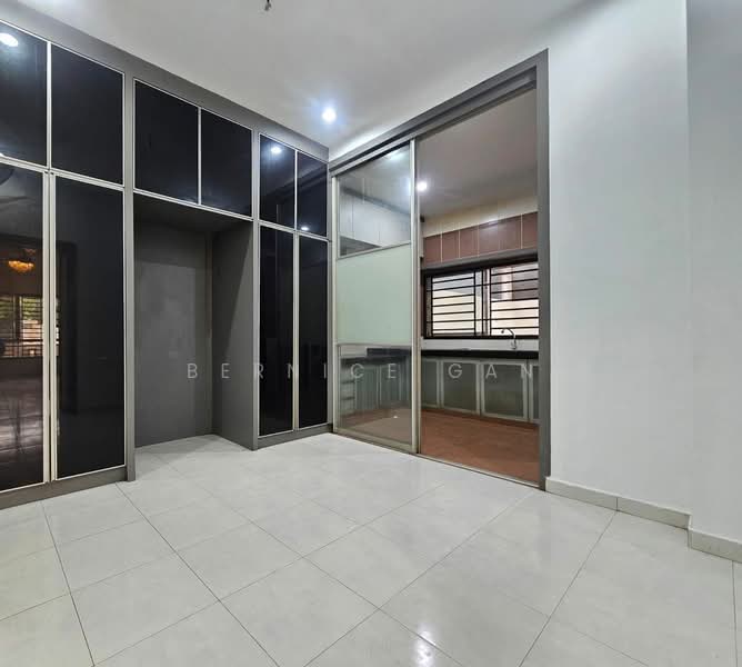 Rumah Teres 2 Tingkat untuk Dijual di Ulu Tiram (Johor) - Bernice Gan - Kitchen - PropertyGuru.com.my
