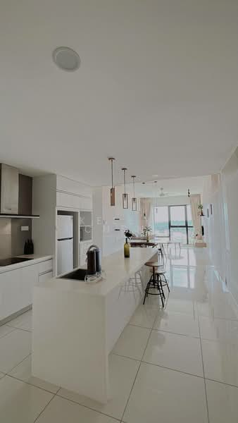 Servis Apartment untuk Disewa di Southkey Mosaic - Kelly Chen - Kitchen - PropertyGuru.com.my