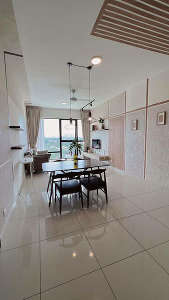 Servis Apartment untuk Disewa di Southkey Mosaic - Kelly Chen - Living Room - PropertyGuru.com.my