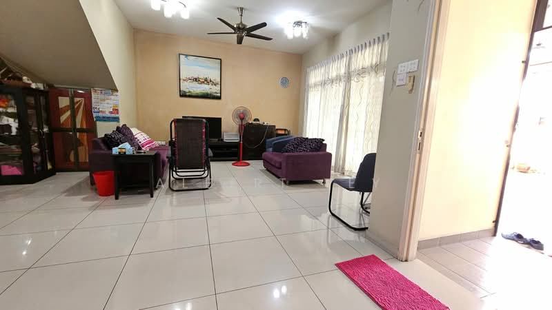 Rumah Teres 2 Tingkat untuk Dijual di Taman Impian Skudai - Albert Tey - Living Room - PropertyGuru.com.my