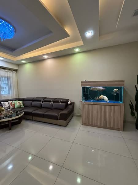 Kondominium untuk Disewa di The Wharf Residence - Dave KS - Living Room - PropertyGuru.com.my