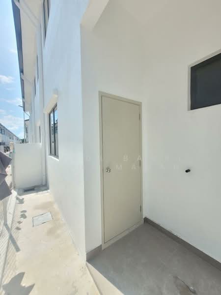 Rumah Teres 2 Tingkat untuk Dijual di Bandar Rimbayu (Telok Panglima Garang) - Saiful Bahri Abdul Manan - Exterior - PropertyGuru.com.my