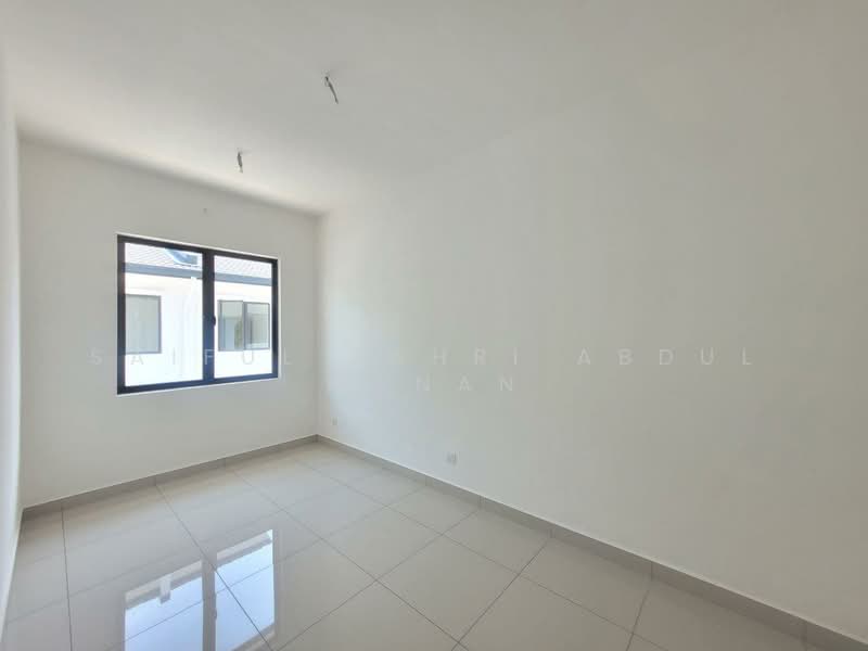 Rumah Teres 2 Tingkat untuk Dijual di Bandar Rimbayu (Telok Panglima Garang) - Saiful Bahri Abdul Manan - Interior - PropertyGuru.com.my