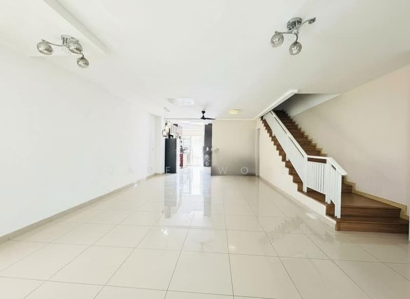 2-storey Terraced House for Sale in Cyberjaya (Selangor) - Jared Wong - Living Room - PropertyGuru.com.my