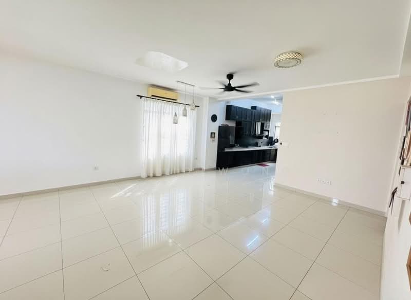 2-storey Terraced House for Sale in Cyberjaya (Selangor) - Jared Wong - Living Room - PropertyGuru.com.my