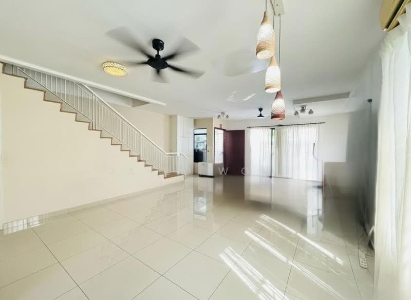 2-storey Terraced House for Sale in Cyberjaya (Selangor) - Jared Wong - Living Room - PropertyGuru.com.my