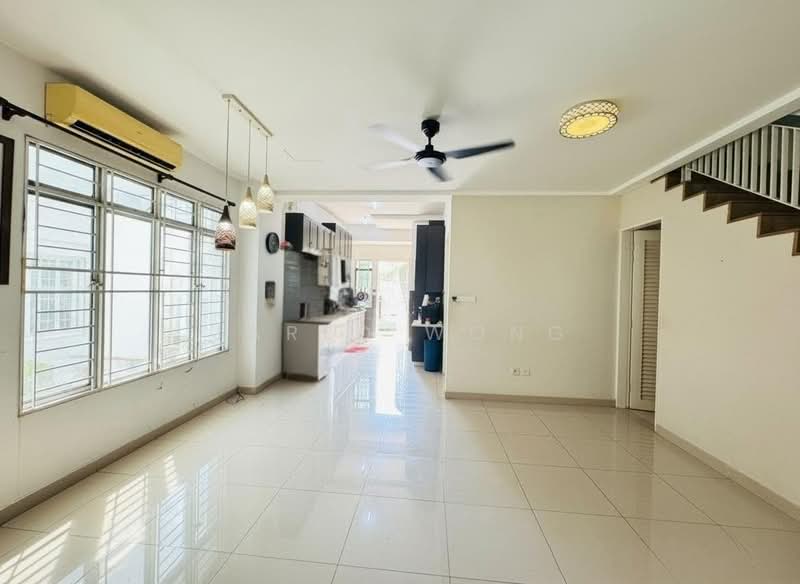 2-storey Terraced House for Sale in Cyberjaya (Selangor) - Jared Wong - Living Room - PropertyGuru.com.my