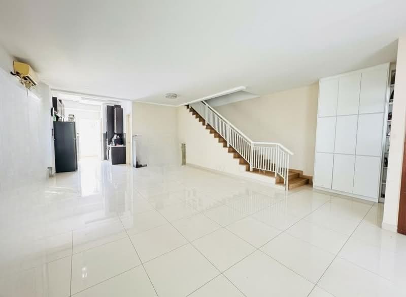 2-storey Terraced House for Sale in Cyberjaya (Selangor) - Jared Wong - Living Room - PropertyGuru.com.my