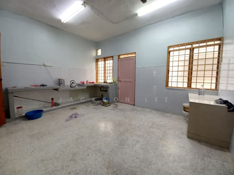 2-storey Terraced House for Sale in Klang (Selangor) - Jackson Lee - Kitchen - PropertyGuru.com.my