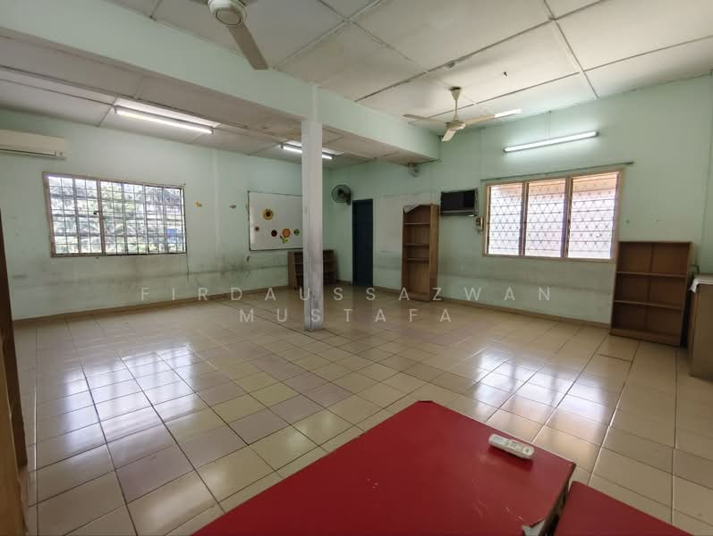 2-storey Terraced House for Sale in Taman Nirwana (Ampang) - Firdaussazwan Mustafa - Interior - PropertyGuru.com.my