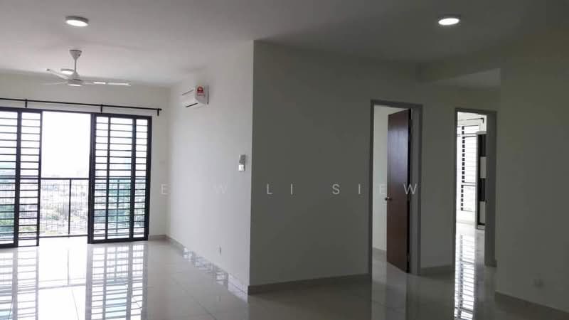 Kondominium untuk Dijual di Lido Residency - Yeow Li Siew - Living Room - PropertyGuru.com.my