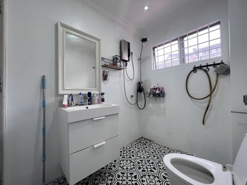 Rumah Teres 2 Tingkat untuk Dijual di Bandar Tun Hussein Onn (Cheras) - Lewis Tam - PropertyGuru.com.my