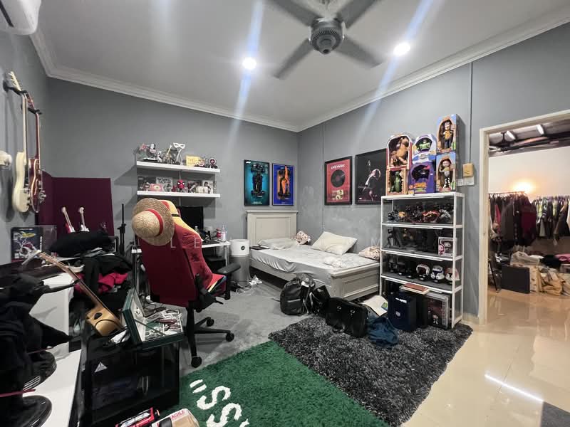 Rumah Teres 2 Tingkat untuk Dijual di Bandar Tun Hussein Onn (Cheras) - Lewis Tam - PropertyGuru.com.my