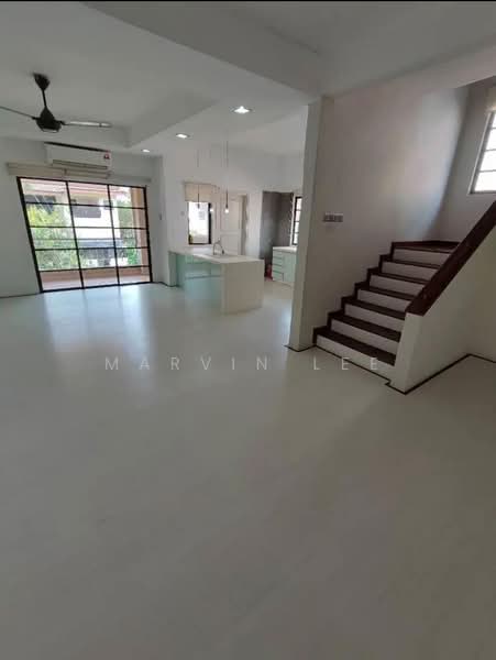 Townhouse for Rent in Petaling Jaya (Selangor) - Marvin Lee - Living Room - PropertyGuru.com.my
