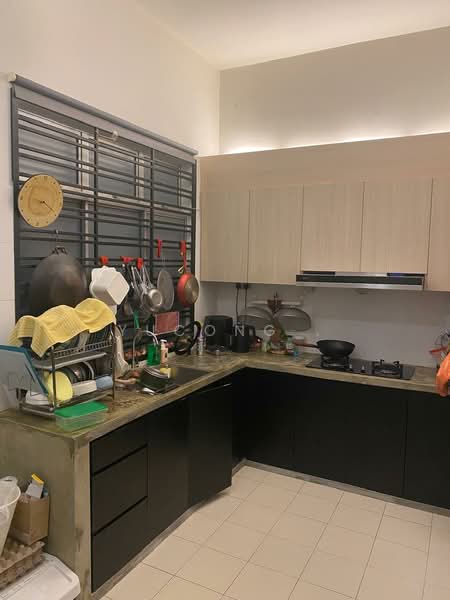 2-storey Terraced House for Sale in Taman Dato' Chellam (Ulu Tiram) - Yucong . - Kitchen - PropertyGuru.com.my