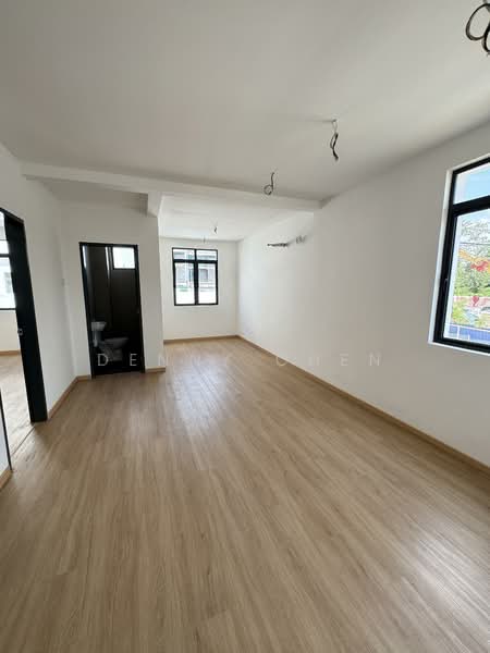 3-storey Terraced House for Sale in Taman Selayang Permata (Batu Caves) - Denny Chen - Interior - PropertyGuru.com.my
