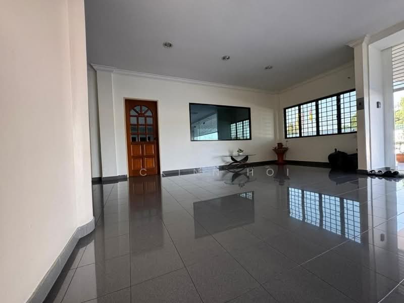 Detached Factory for Rent in Sasaran (Kuala Selangor) - Zackinn Hoi - Living Room - PropertyGuru.com.my