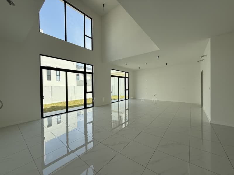 Rumah Banglo untuk Disewa di Bandar Sungai Long (Selangor) - Lewis Tam - Living Room - PropertyGuru.com.my