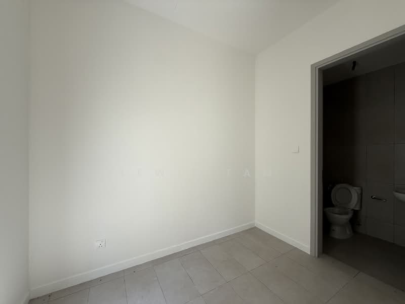 Rumah Banglo untuk Disewa di Bandar Sungai Long (Selangor) - Lewis Tam - Bathroom - PropertyGuru.com.my