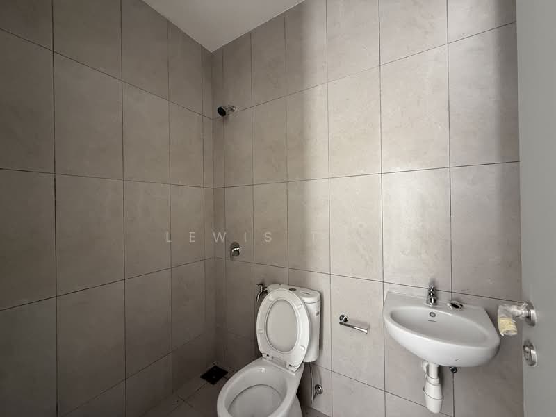 Rumah Banglo untuk Disewa di Bandar Sungai Long (Selangor) - Lewis Tam - Bathroom - PropertyGuru.com.my