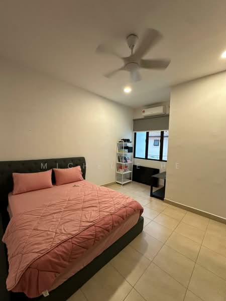 Rumah Kluster untuk Dijual di Taman Austin Heights (Tebrau) - Michelle He - Bedroom - PropertyGuru.com.my