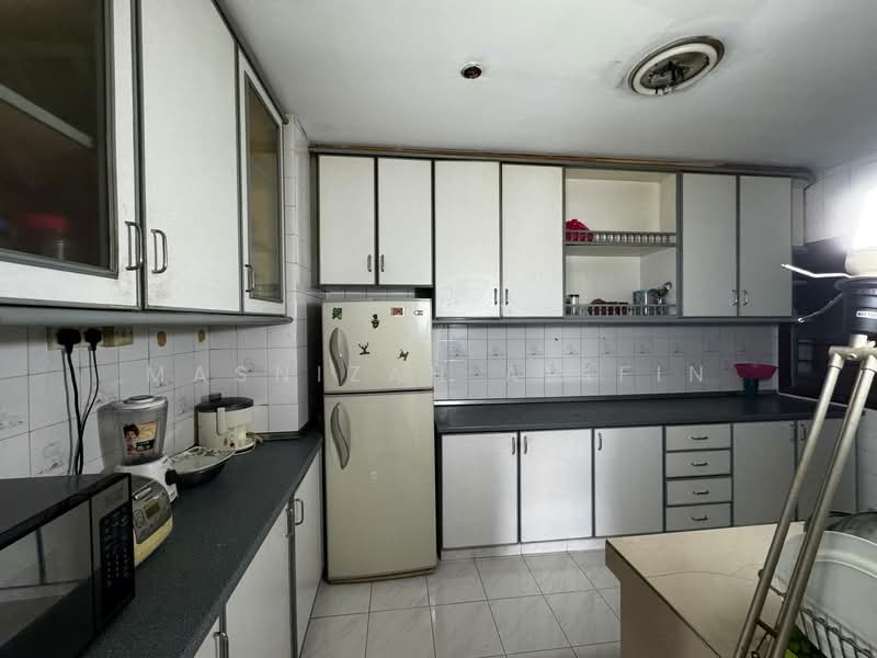Condominium for Sale at Le Jardine Condominium - Masnizah Arifin - Kitchen - PropertyGuru.com.my