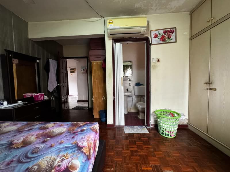 Condominium for Sale at Le Jardine Condominium - Masnizah Arifin - Bedroom - PropertyGuru.com.my