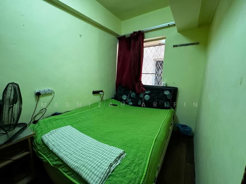 Condominium for Sale at Le Jardine Condominium - Masnizah Arifin - Bedroom - PropertyGuru.com.my