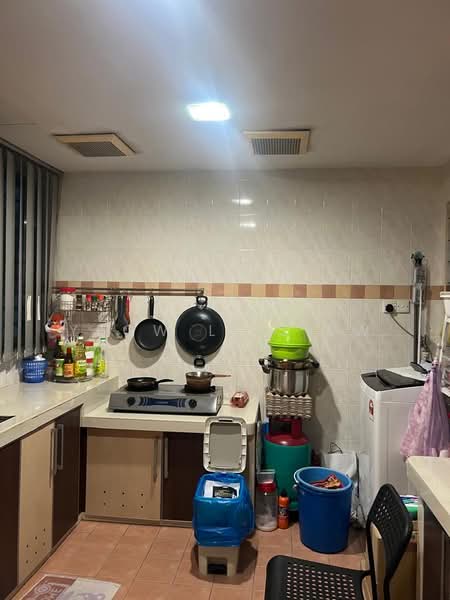 Condominium for Sale at Vista Amani - Yeow Li Siew - Kitchen - PropertyGuru.com.my