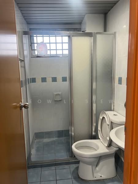 Condominium for Sale at Vista Amani - Yeow Li Siew - Bathroom - PropertyGuru.com.my