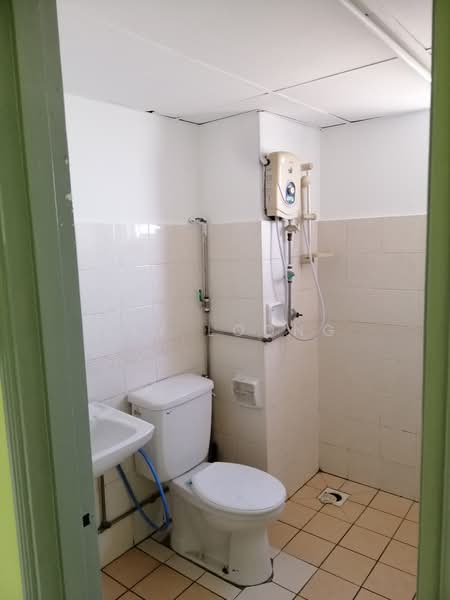 Kondominium untuk Disewa di Pantai Hillpark 2 - Sky Loong - Bathroom - PropertyGuru.com.my