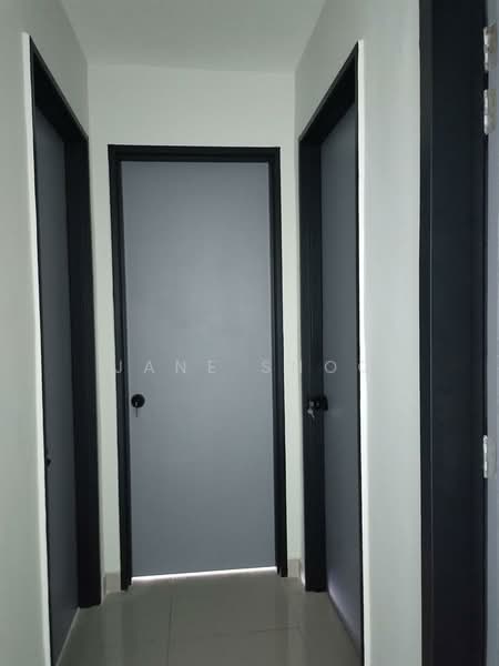 Kondominium untuk Dijual di Kiara Residence 2 (Residensi Kiara Jalil 2) - Jane Shoo - Corridor - PropertyGuru.com.my
