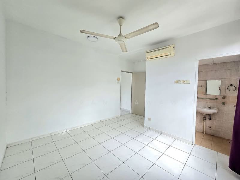 Pangsapuri untuk Dijual di Crystal Tower (Pangsapuri Kristal) - Fauran Nawawi - PropertyGuru.com.my