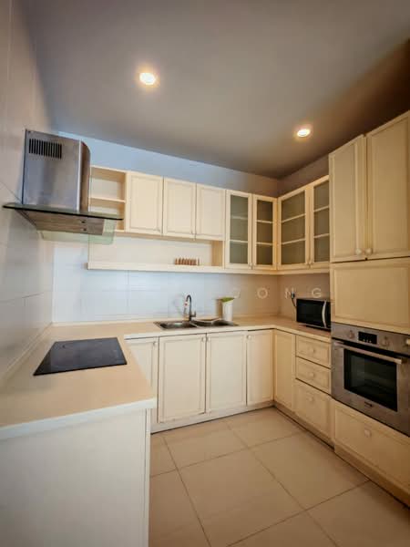 Kondominium untuk Dijual di Kiara 1888 - Weng Loong Kok - Kitchen - PropertyGuru.com.my