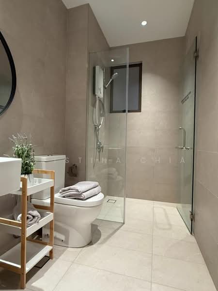 Kondominium untuk Dijual di Royal Garden @ Sri Putramas 4 - Kristina Chia - Bathroom - PropertyGuru.com.my