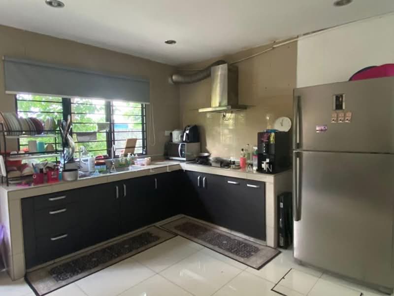 2-storey Terraced House for Sale in SS19 (Subang Jaya) - Amelie Tan - Kitchen - PropertyGuru.com.my