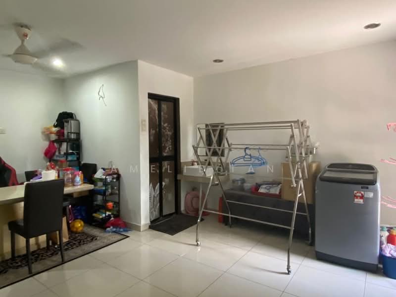 2-storey Terraced House for Sale in SS19 (Subang Jaya) - Amelie Tan - Living Room - PropertyGuru.com.my