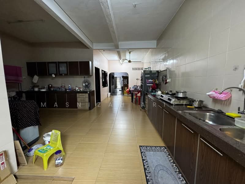 Rumah Teres 2 Tingkat untuk Dijual di Banting (Selangor) - Masnizah Arifin - Kitchen - PropertyGuru.com.my