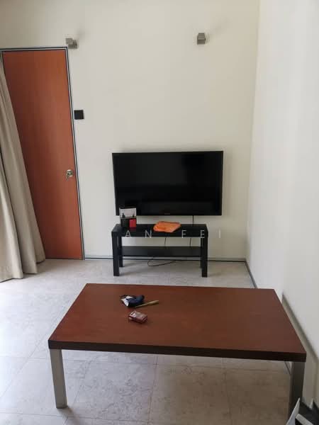 Kondominium untuk Disewa di 10 Semantan Suites - Kian Fei - Living Room - PropertyGuru.com.my