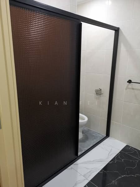 Kondominium untuk Disewa di 10 Semantan Suites - Kian Fei - Bathroom - PropertyGuru.com.my