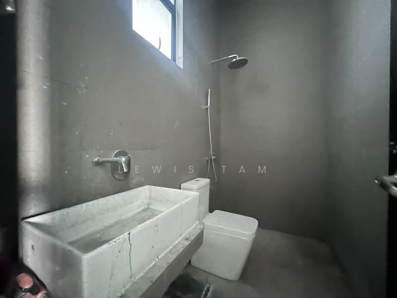 Semi-Detached House for Sale in Sungai Long (Bandar Sungai Long) - Lewis Tam - Bathroom - PropertyGuru.com.my