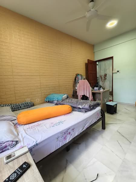 2-storey Terraced House for Sale in Taman Johor Jaya (Johor Bahru) - Wong Ouray - Bedroom - PropertyGuru.com.my