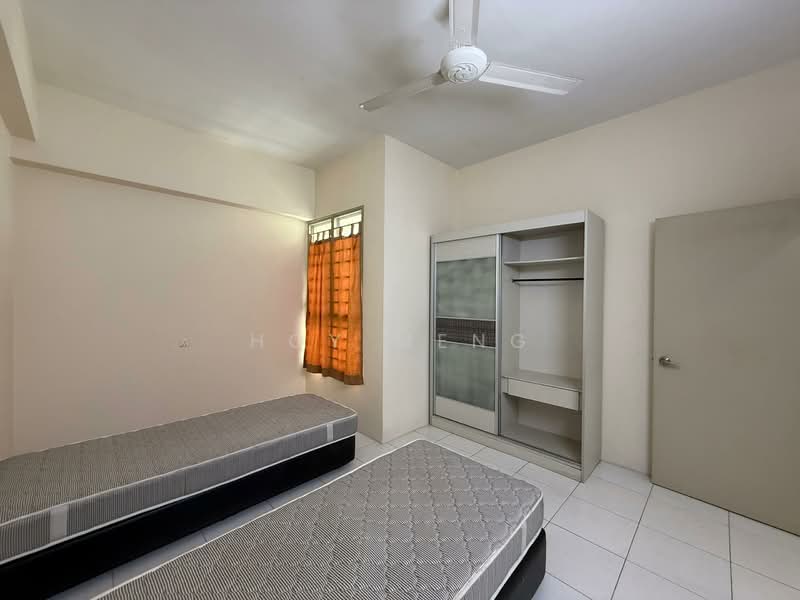 Servis Apartment untuk Disewa di Birch Regency @ Penang Times Square - Hoy Meng - Bedroom - PropertyGuru.com.my