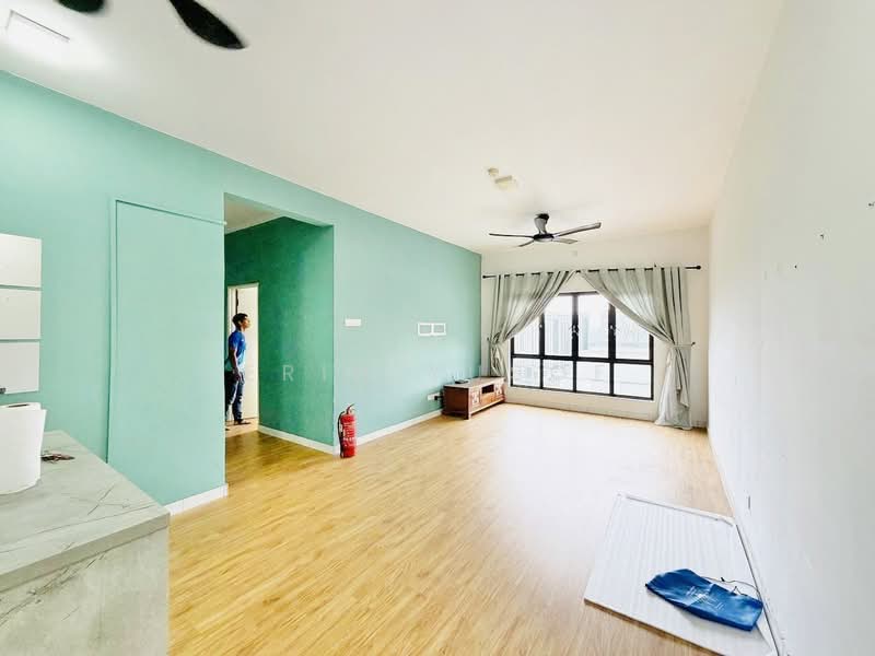 Servis Apartment untuk Disewa di RESIDENSI PR1MA@KAJANG - Erin Yusof - Living Room - PropertyGuru.com.my