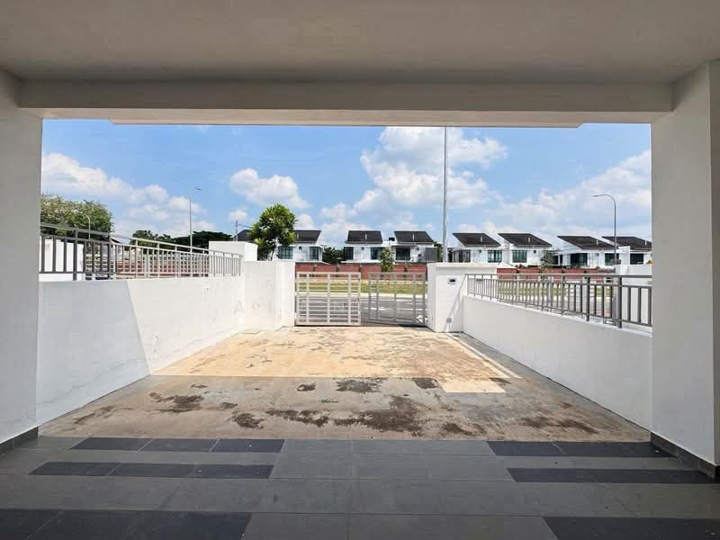 2-storey Terraced House for Sale in Johor Bahru (Johor) - Alan Tia - Exterior - PropertyGuru.com.my