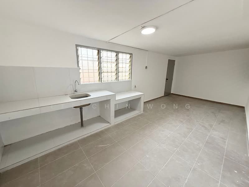 Rumah Teres 1 Tingkat untuk Dijual di Senai (Johor) - Lee Chin Wong - Kitchen - PropertyGuru.com.my