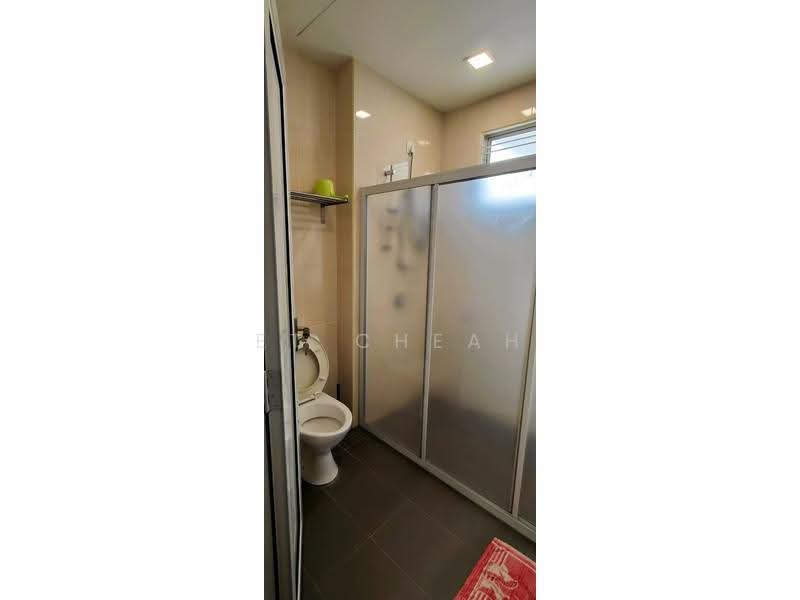 2-storey Terraced House for Sale in Kota Kemuning (Shah Alam) - ET Cheah - Master Bathroom - PropertyGuru.com.my