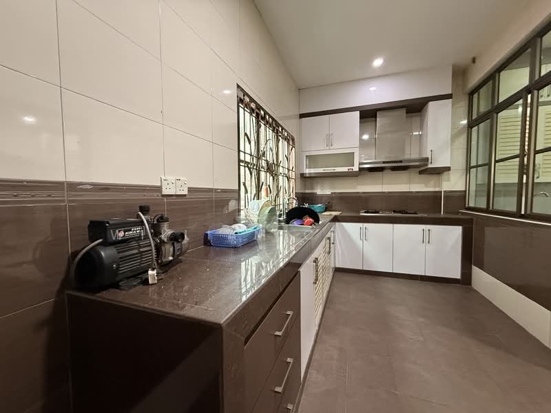 Semi-Detached House for Sale in Bertam Malim (Bertam) - William Chong - Kitchen - PropertyGuru.com.my